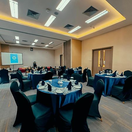 Anara Sky Kualanamu Hotel Medan Eksteriør billede