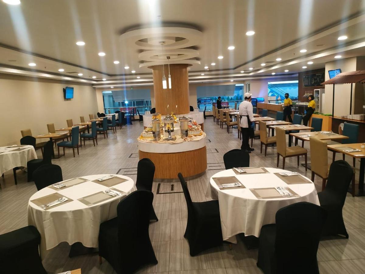 Anara Sky Kualanamu Hotel Medan Eksteriør billede