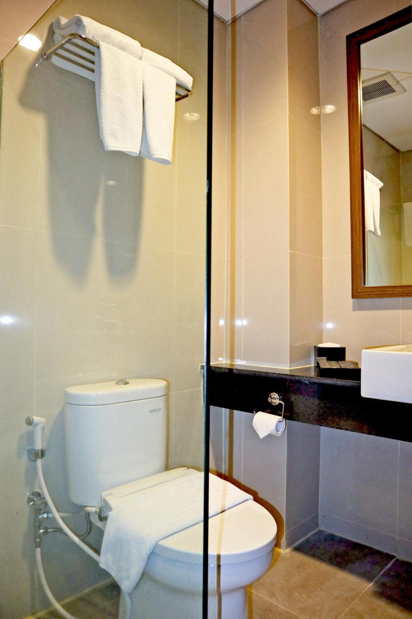 Anara Sky Kualanamu Hotel Medan Eksteriør billede