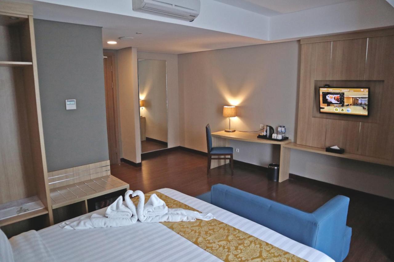 Anara Sky Kualanamu Hotel Medan Eksteriør billede